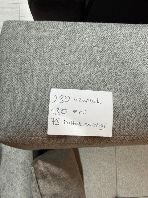 EK. Hazal Köşe Takımı + Puf